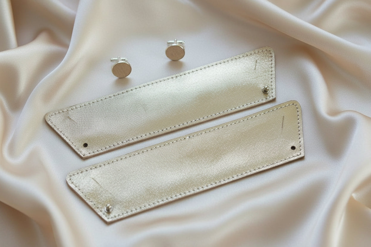 Pour les femmes, les manchettes Oh ouii en cuir.